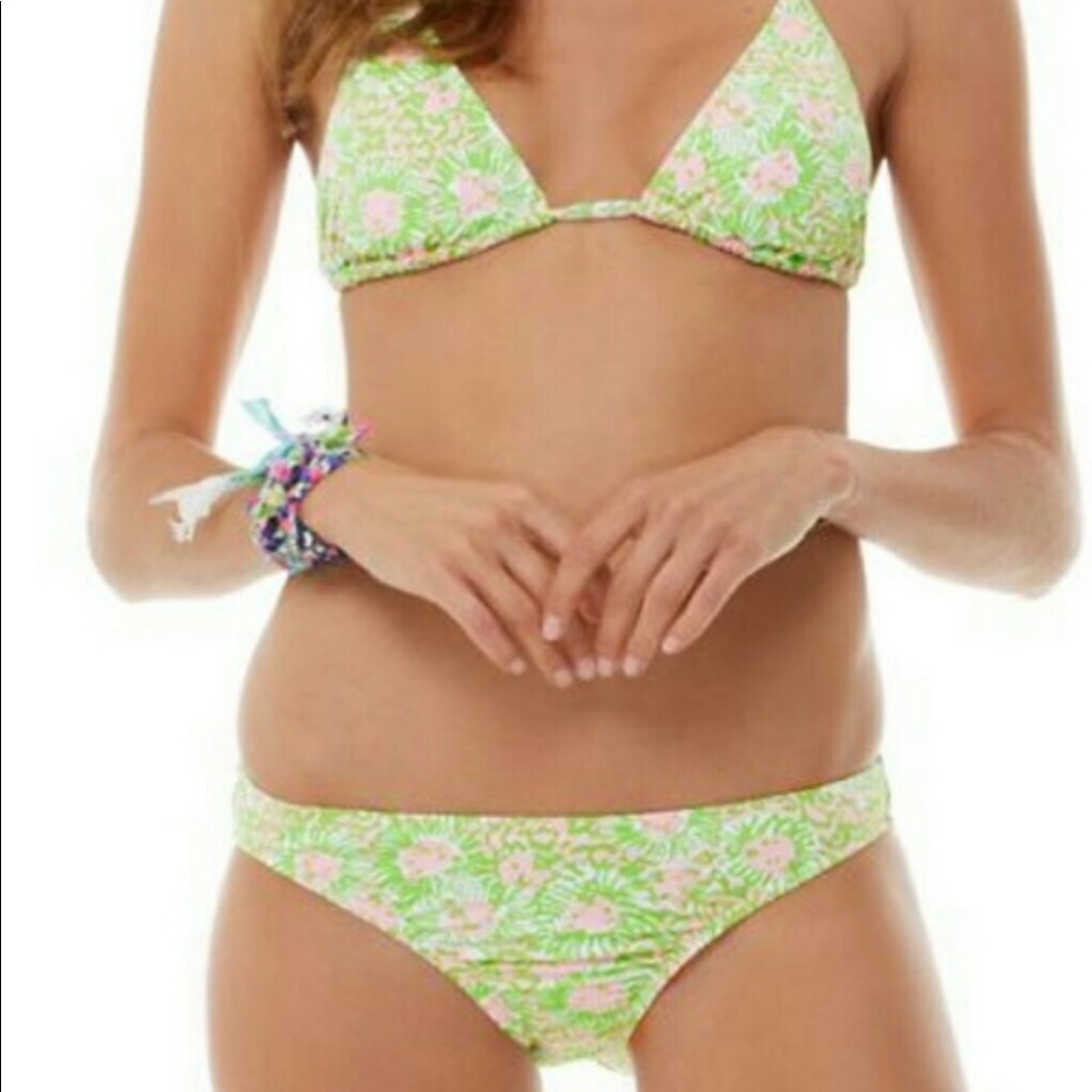 Lilly Pulitzer cabana sunnyside bikini top only - size L